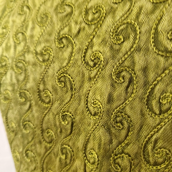 Kirat embroidered tunic - Picture 3 of 4